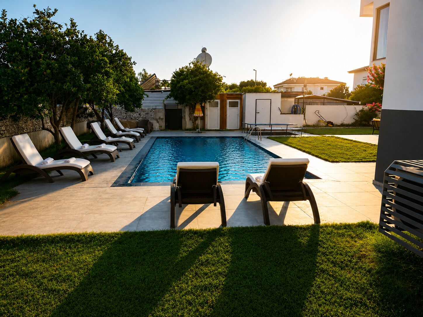 Indoor pool, outdoor pool, free cabanas, pool umbrellas