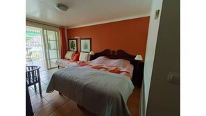 1 chambre, bureau, fer et planche Ă repasser, Wi-Fi gratuit