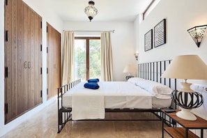 6 slaapkamers, gratis wifi, beddengoed, rolstoeltoegang