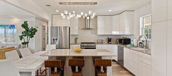 Golden Isles Getaway -**ASK ABOUT SNOWBIRD SPECIALS**