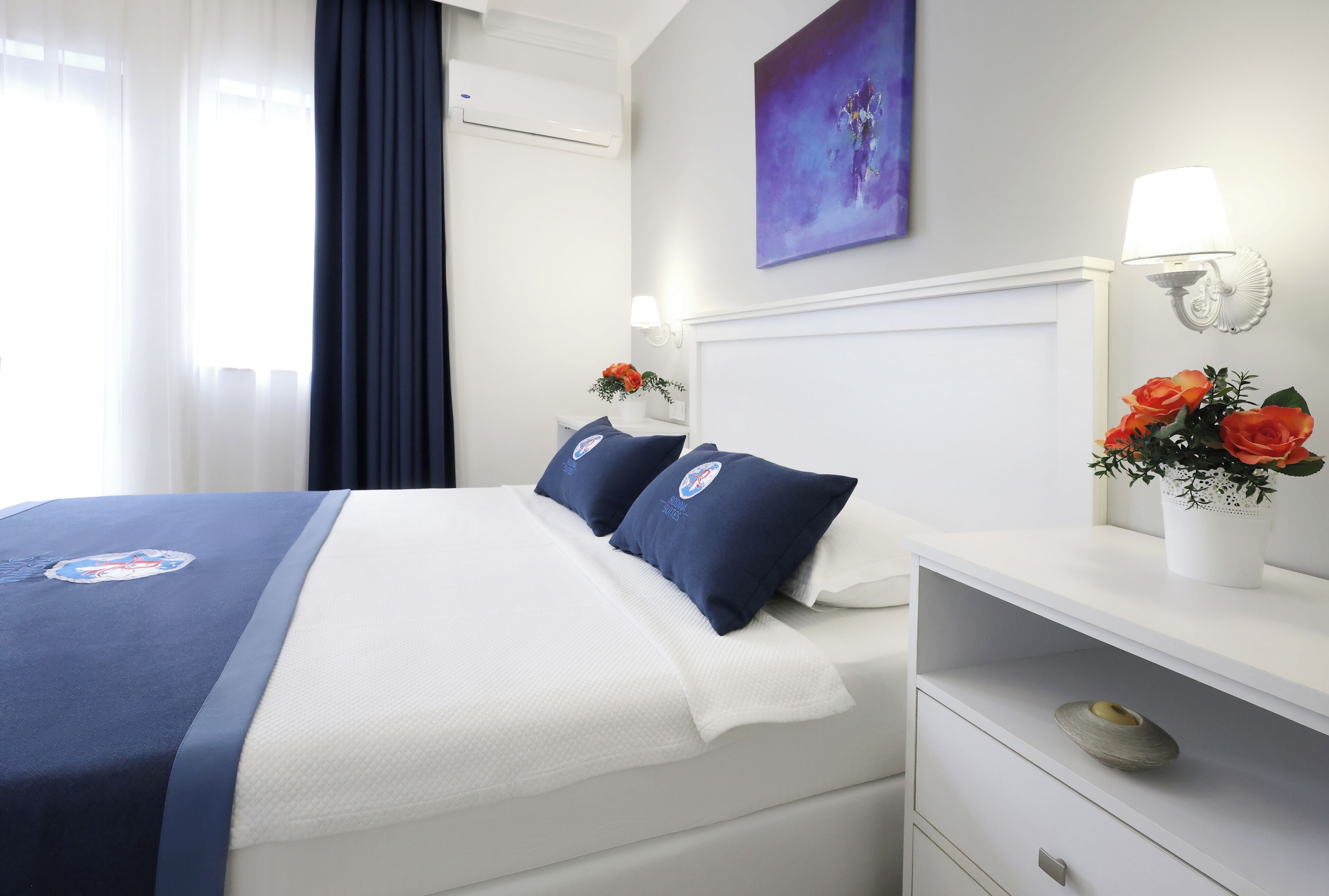 Photo - Rodina Suites Hotel