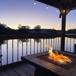 Property grounds - *Lakeside Hideaway* Slp10|Lake Front|Outdoor Oasis (Wedowee)