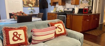 Comfy Deluxe Getaway Suite