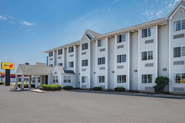 บริเวณภายนอก