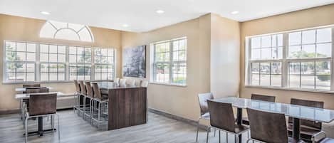 Petit déjeuner buffet compris tous les jours