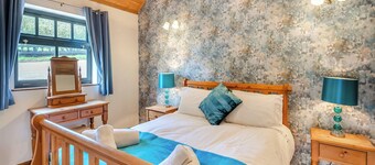 Viking Cottage - UK36662