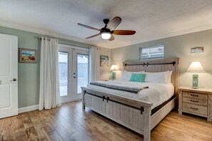 2 habitaciones, escritorio, tabla de planchar con plancha y wifi gratis 