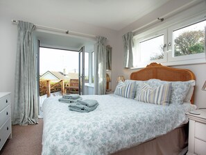 3 soverom, wi-fi (inkludert) og sengetøy