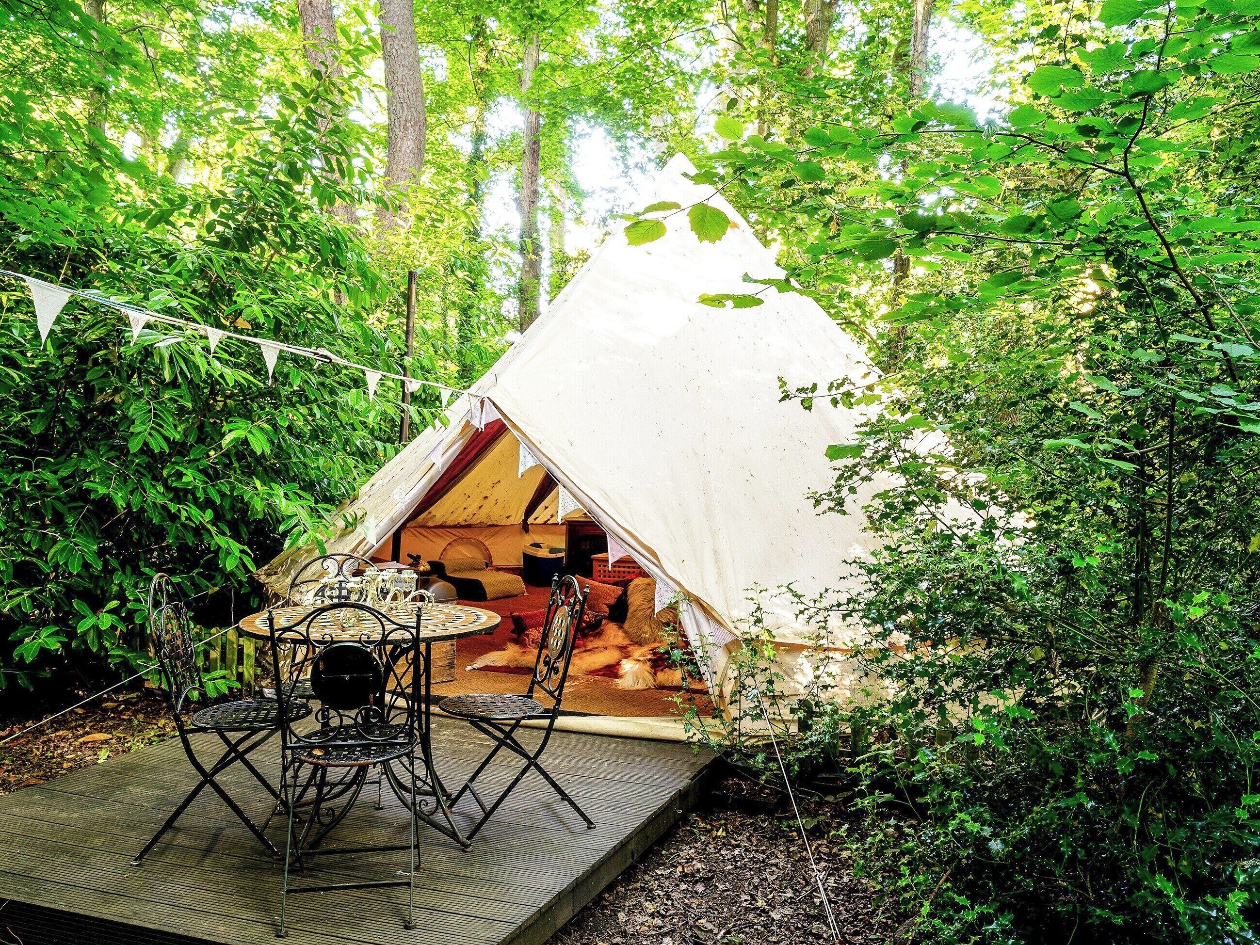 屋外ダイニングエリア