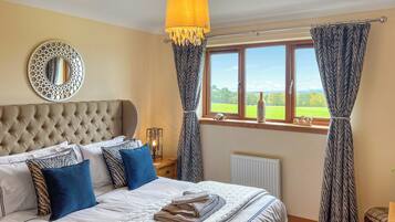 3 habitaciones, wifi gratis, ropa de cama y acceso para silla de ruedas