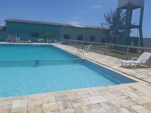 Outdoor pool, sun loungers