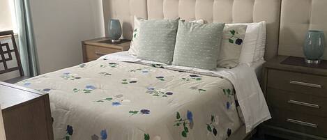 1 habitación, escritorio y wifi