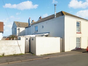 Exterior - 1 bedroom accommodation in Westward Ho!, near Bideford (Westward Ho!, near Bideford)