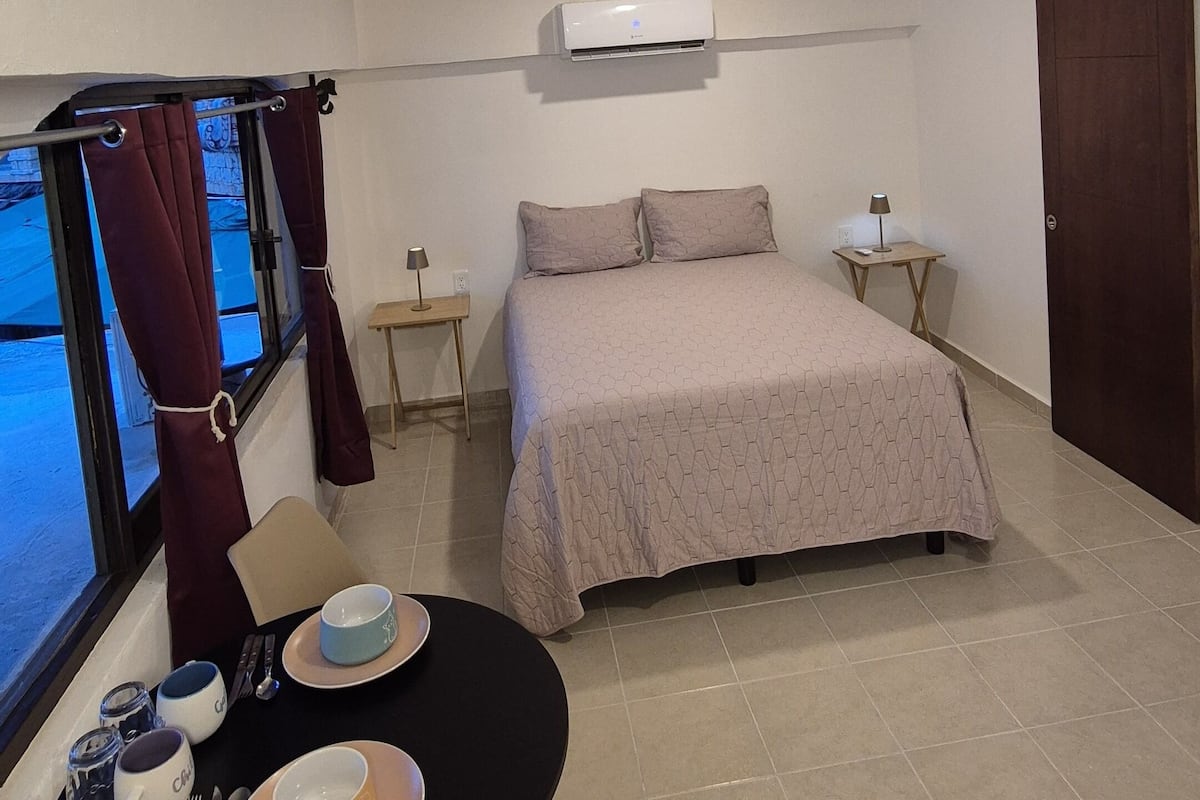 Studio Superior | 1 phòng ngủ, chăn bông, két bảo mật tại phòng, bàn