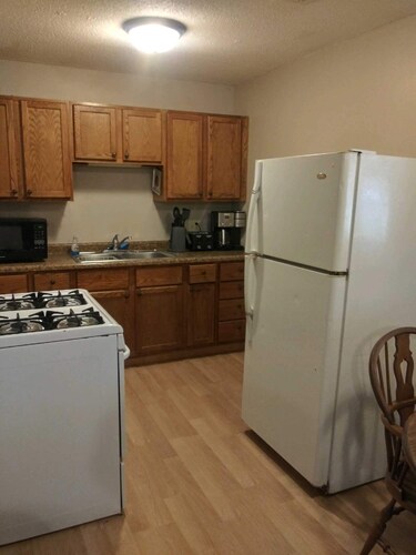 Cozy Bungalow Downtown Pine City