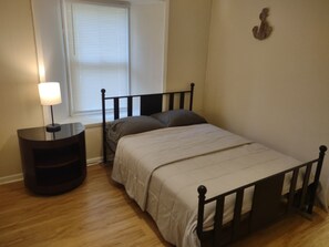 4 bedrooms, WiFi, bed sheets