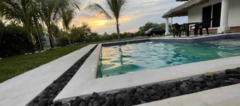 El Colibri Beach Monterrico Guatemala