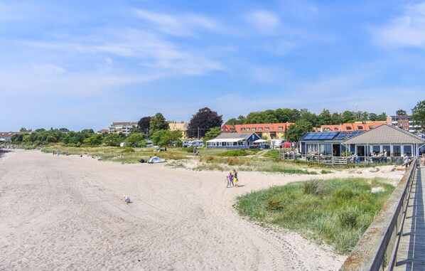 Nära stranden och fiske