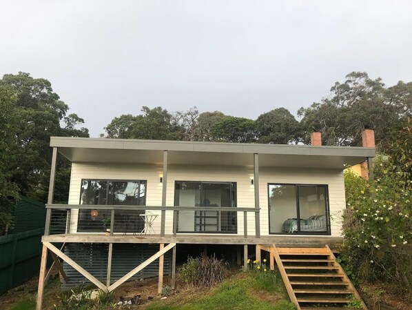 Exterior - Bunga Raya (Lorne)