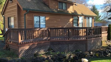 舒適小屋, 1 張加大雙人床和 1 張沙發床, 非吸煙房, 運河景觀 | 2 間臥室、熨斗/熨衣板、免費無線上網、床單