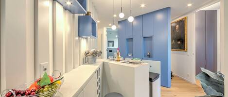 Appartement Familial, plusieurs chambres, 2 salles de bains (Dandy House Few Min From Lake) | Intérieur