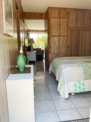 2 chambres, accès au Wi-Fi (inclus), literie fournie