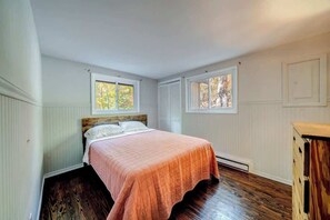 3 soverom, reiseseng for barn, wi-fi og sengetøy