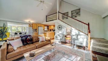 Télévision, cheminée, jeux vidéo, espaces bureaux