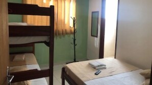 Chambre quadruple de base