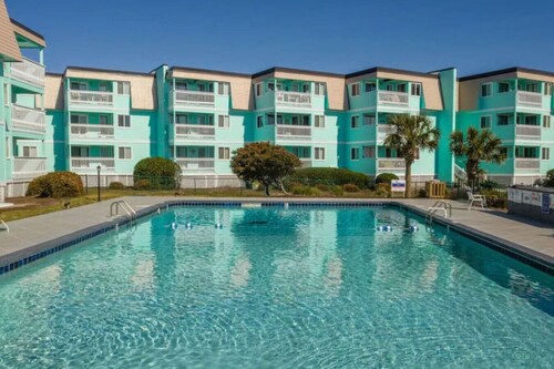 Condo in Atlantic Beach, NC -Hungerford's Haven
