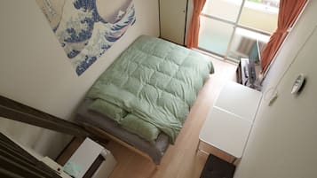 1 bedroom, desk, WiFi, bed sheets