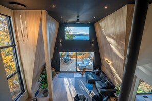 Smart TV, fireplace, table football, stereo