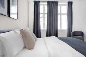 3 slaapkamers, een strijkplank/strijkijzer, wifi, beddengoed