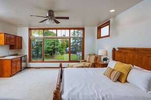 3 soverom, strykejern/-brett, wi-fi (inkludert) og sengetøy