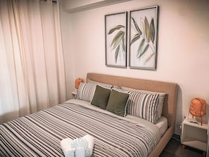 1 bedroom, free WiFi - 3 BR. Residence w. Rooftop Access (San Juan)