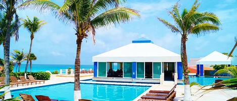 Alberca al aire libre