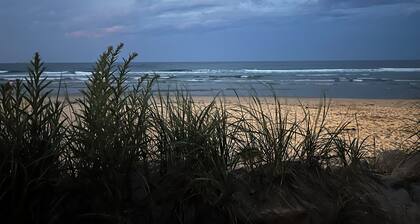 This sweet, cozy, and relaxing beach cottage is ready for you in 2024! Sleeps 6!