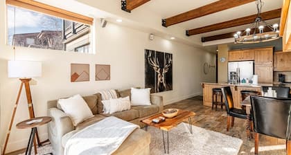 Redstone Condo in Great Location, Hot Tub & Year-Round Recreation! Park City Newark 38