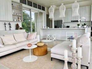 Living area - Luxury design, charming, stylish, new, ocean and jungle view villa (Nosara)