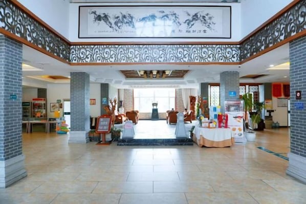 Interior - China Magnetic Mountain Springs Park (Yantai)