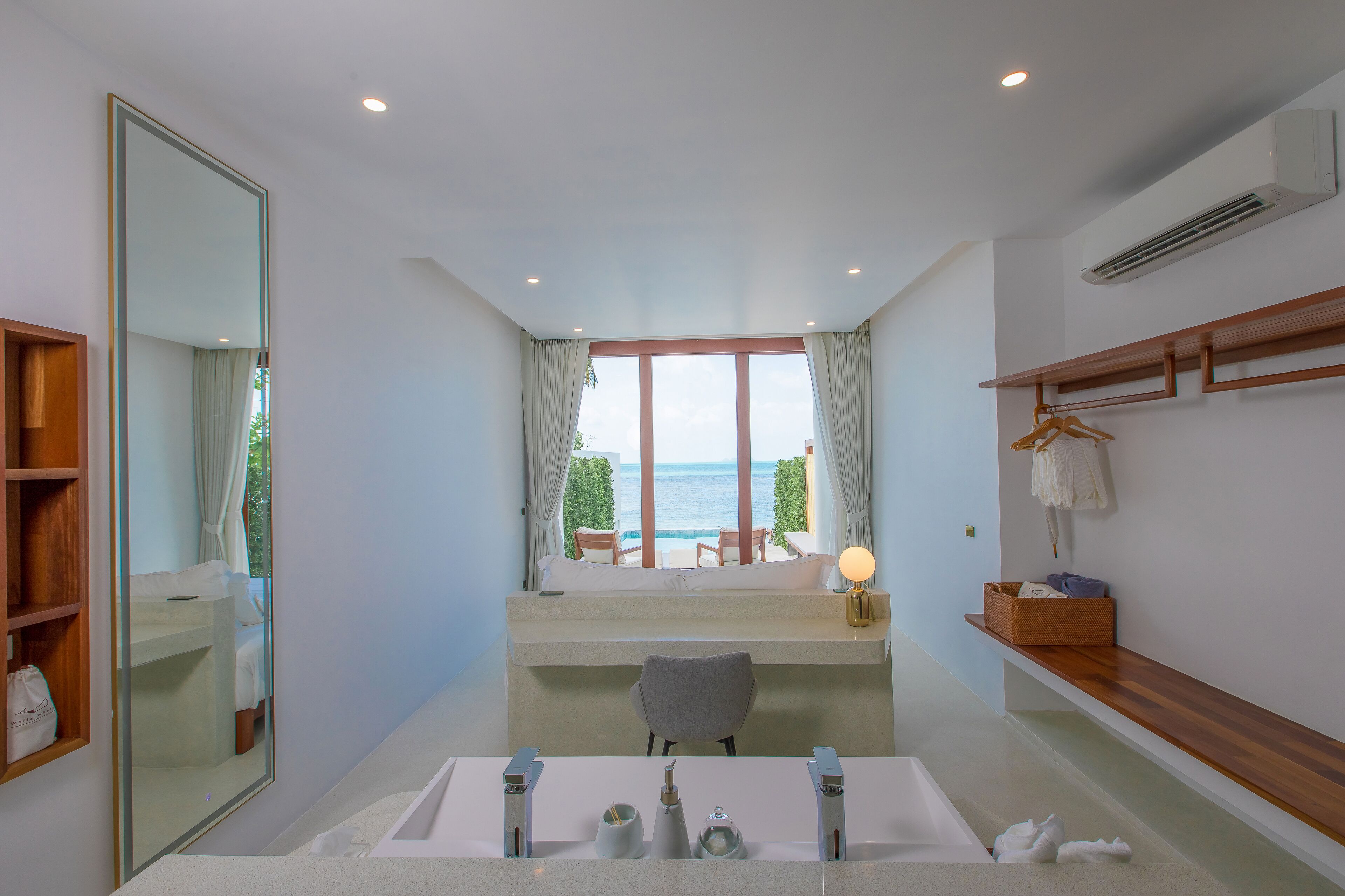 Photo - White Whale Beachfront Pool Villa