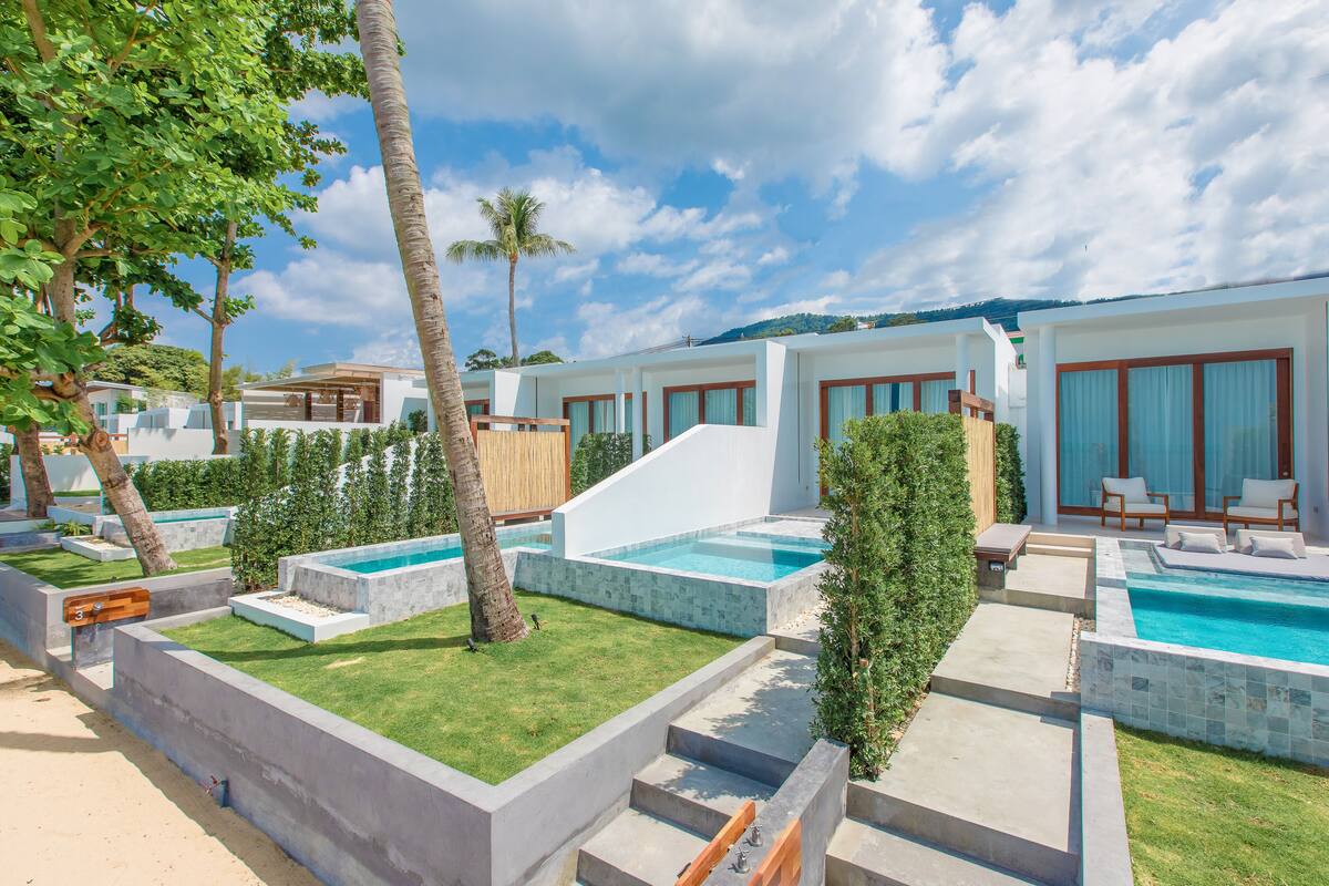 1 bedroom beachfront private pool | 客房內保險箱、筆電工作空間、熨斗/熨衣板、免費無線上網