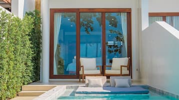 1 bedroom beachfront private pool | Brankas, ruang kerja ramah laptop, dan setrika/meja setrika