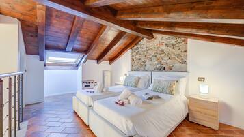 2 camere, ferro/asse da stiro, Wi-Fi gratuito, lenzuola