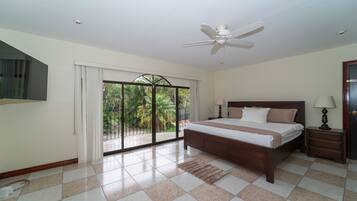 5 camere, ferro/asse da stiro, Wi-Fi, lenzuola