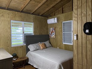 Strykejern/-brett, wi-fi (inkludert) og sengetøy