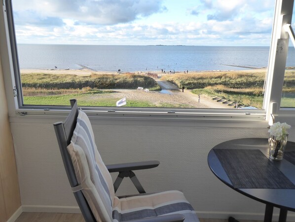 Unclassified image, 1 of 14, button - Wonderful sea view apartment with swimming pool - Haus am Sahlenburger Strand (Cuxhaven)