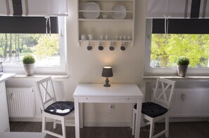 Dining - FP61 studio for 2 people with modern facilities and swimming pool & sauna in the (Cuxhaven)