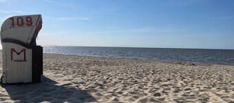 FP 56 -Beautiful small apartment for 2 persons near the beach. - Apartment house