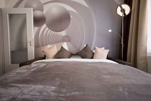 1 bedroom, iron/ironing board, WiFi